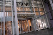 Povijest Diorova logotipa: Elegantan hibrid modernosti i povratka tradicionalnom rukopisu