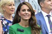 Kate Middleton za finale Wimbledona odabrala chic zelenu haljinu i klasične bež salonke od brušene kože