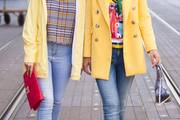 Mama i kći u sličnim outfitima koje dokazuju kako je osjećaj za dobar stil nasljedan! 
