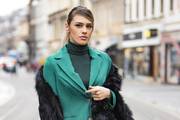 Zelena od glave do pete je kao stvorena za Božić: Lijepa studentica ima savršen outfit za božićni ručak