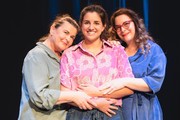 'Malo blago' u Teatru EXIT: Dirljiva priča o trima generacijama žena koje nose svijet na svojim ramenima
