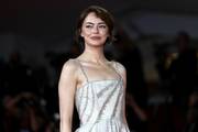 Emma Stone zasjenila sve u Louis Vuitton haljini na crvenom tepihu u Veneciji