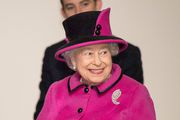 Znate li kako kraljica Elizabeta II koristi torbu za signalizaciju?