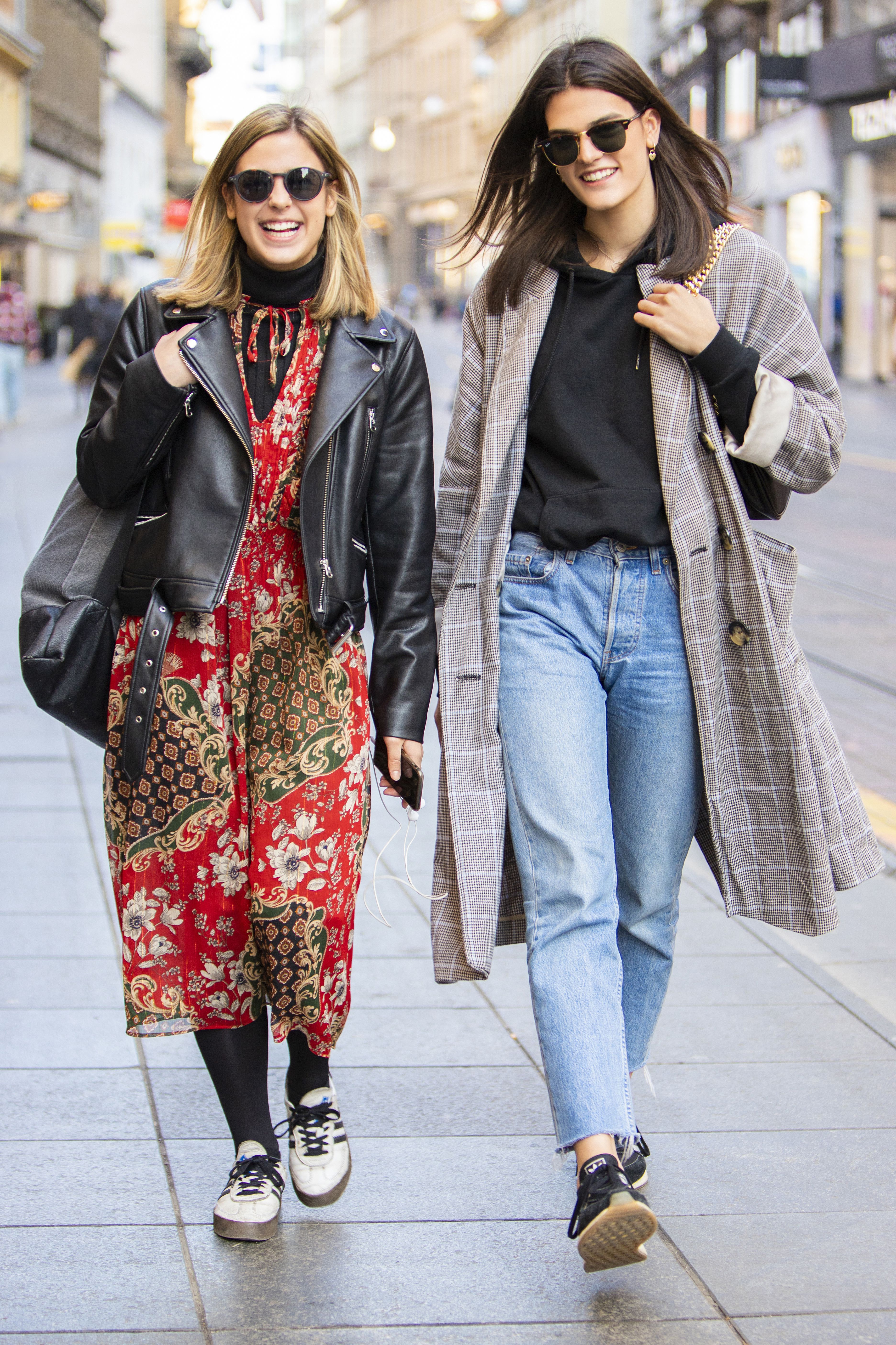 Ove blizanke dijele odjeću: 'Često se svađamo koja će što obući'