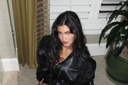 Kylie Jenner kreće u novi pothvat: Nakon uspješnog make up brenda, najavila je kolekciju odjeće!