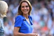 Ne znamo koji nam je stajling bolji: Kate Middleton na Wimbledonu zablistala je u dvije monokromatske kombinacije