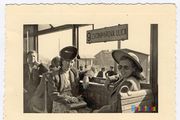Oduševila nas je fotografija ove dvije dame u tramvaju iz 1944. godine
