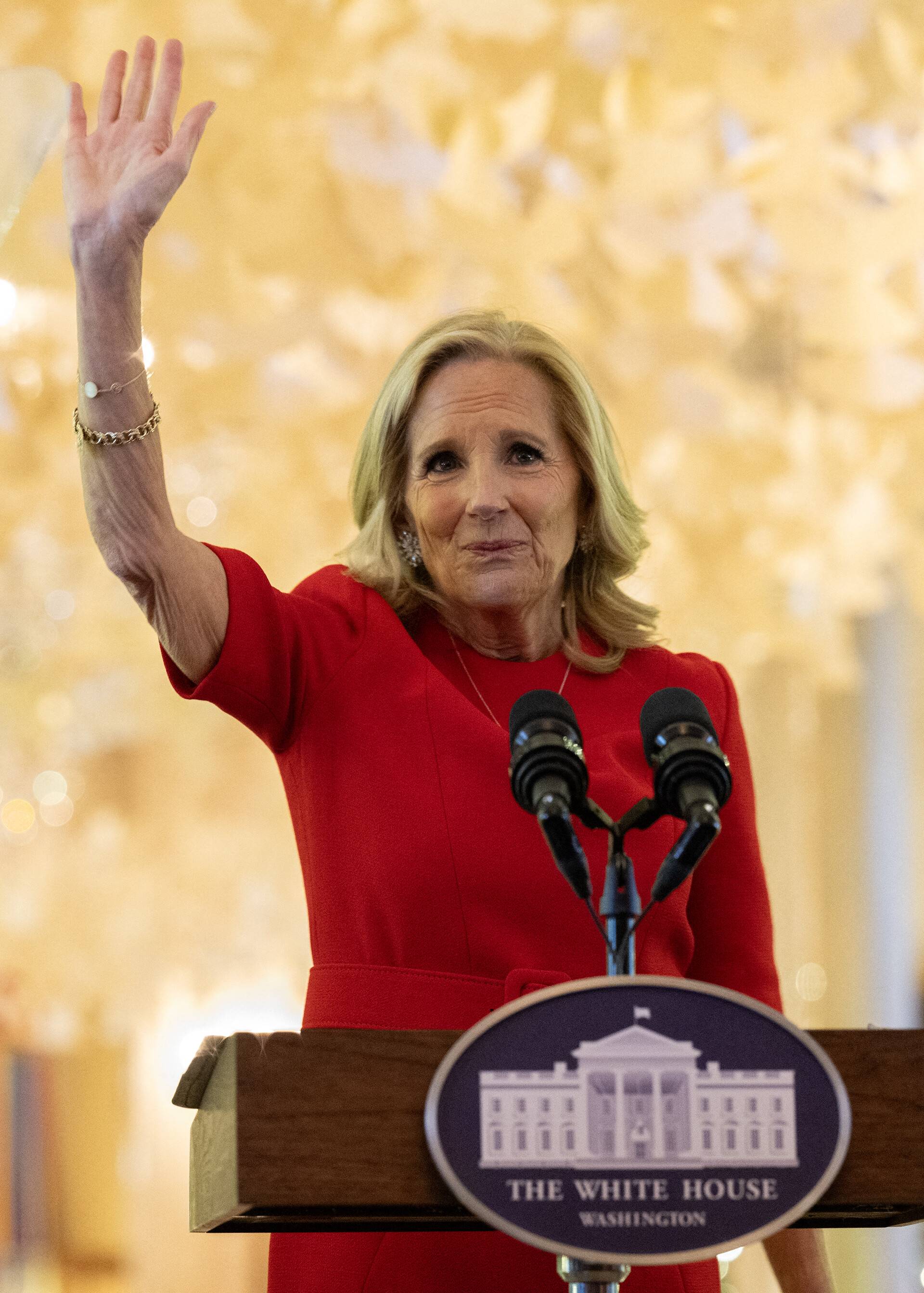 Jill Biden posljednji je put ukrasila Bijelu kuću za Božić: Pogledajte ovogodišnje raskošne dekoracija