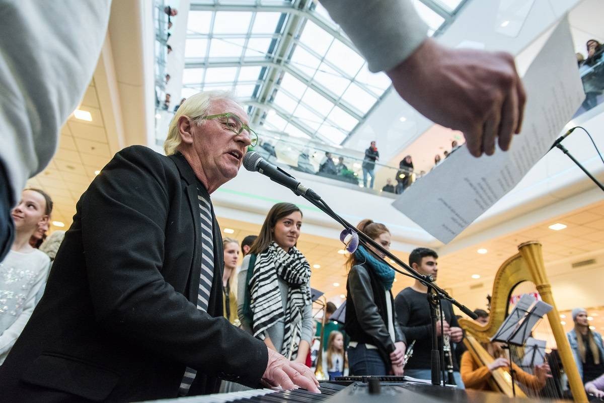 Fanovi iznenadili Olivera Dragojevića u City Centeru one