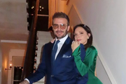 Victoria i David Beckham zabljesnuli na novogodišnjoj noći: Ona u chic haljini, on u klasičnom odijelu