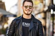 Zgodni kuhar sa špice: 'Mama i baka stalno nude da mi zakrpaju poderane traperice'