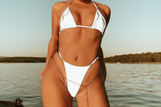 Ovako cool kupaći kostim nismo vidjeli: Zgodna Slovenka Neja nosi 'svemirski' bikini