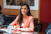 Efektno odijelo kraljica Letizia uparila je uz klasične cipele od kojih se ovo ljeto ne odvaja