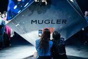 Predstavljena kolekcija H&M i Mugler, najiščekivanija modna suradnja sezone