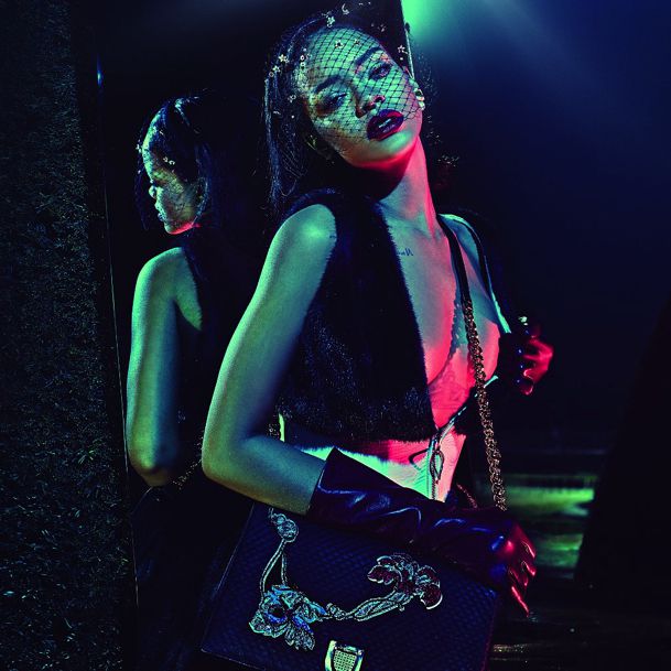 Rihanna za Dior