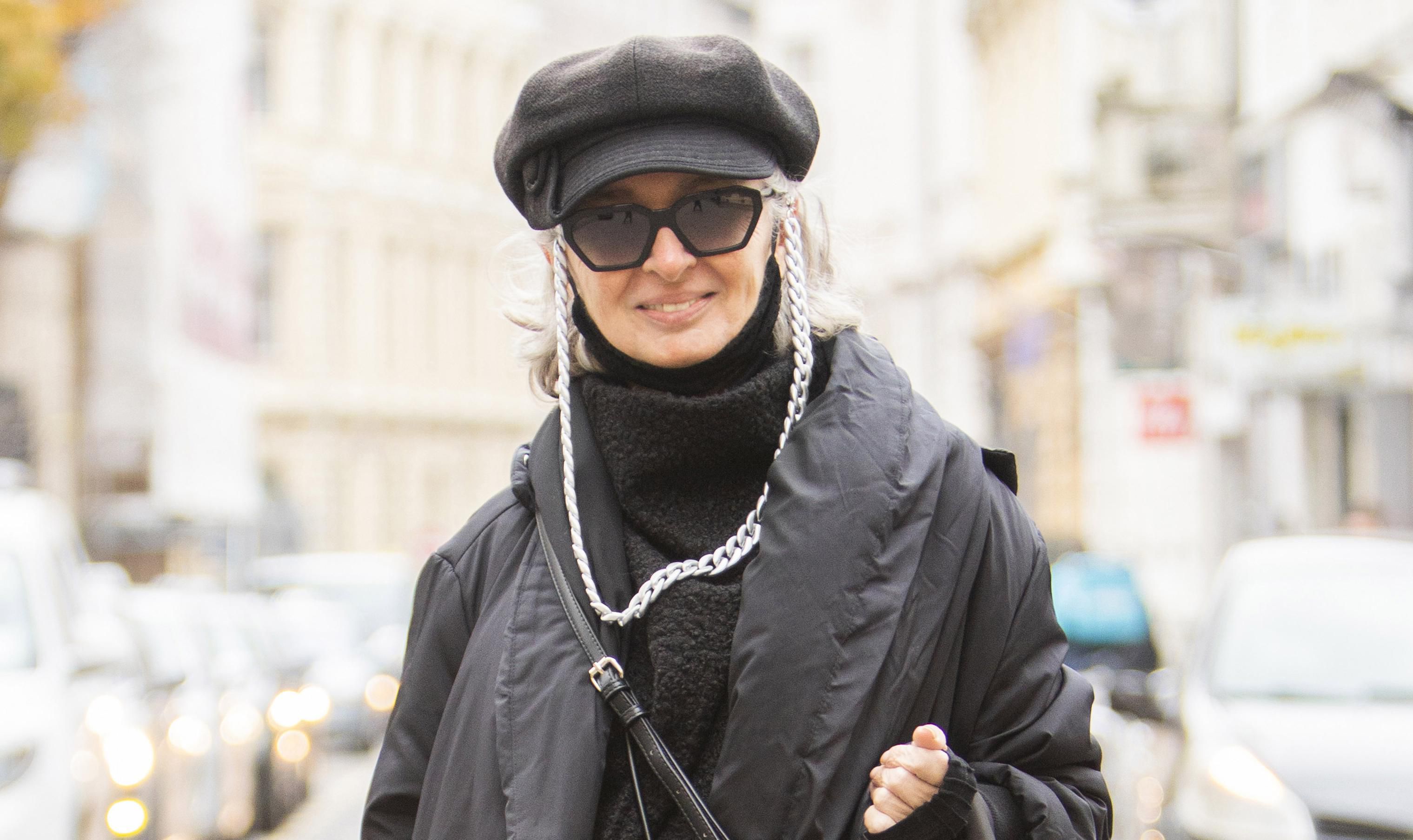 Obožavamo stil ove modne agentice: 'Kape inače nosim samo kad me nitko ne vidi i ne fotografira!'