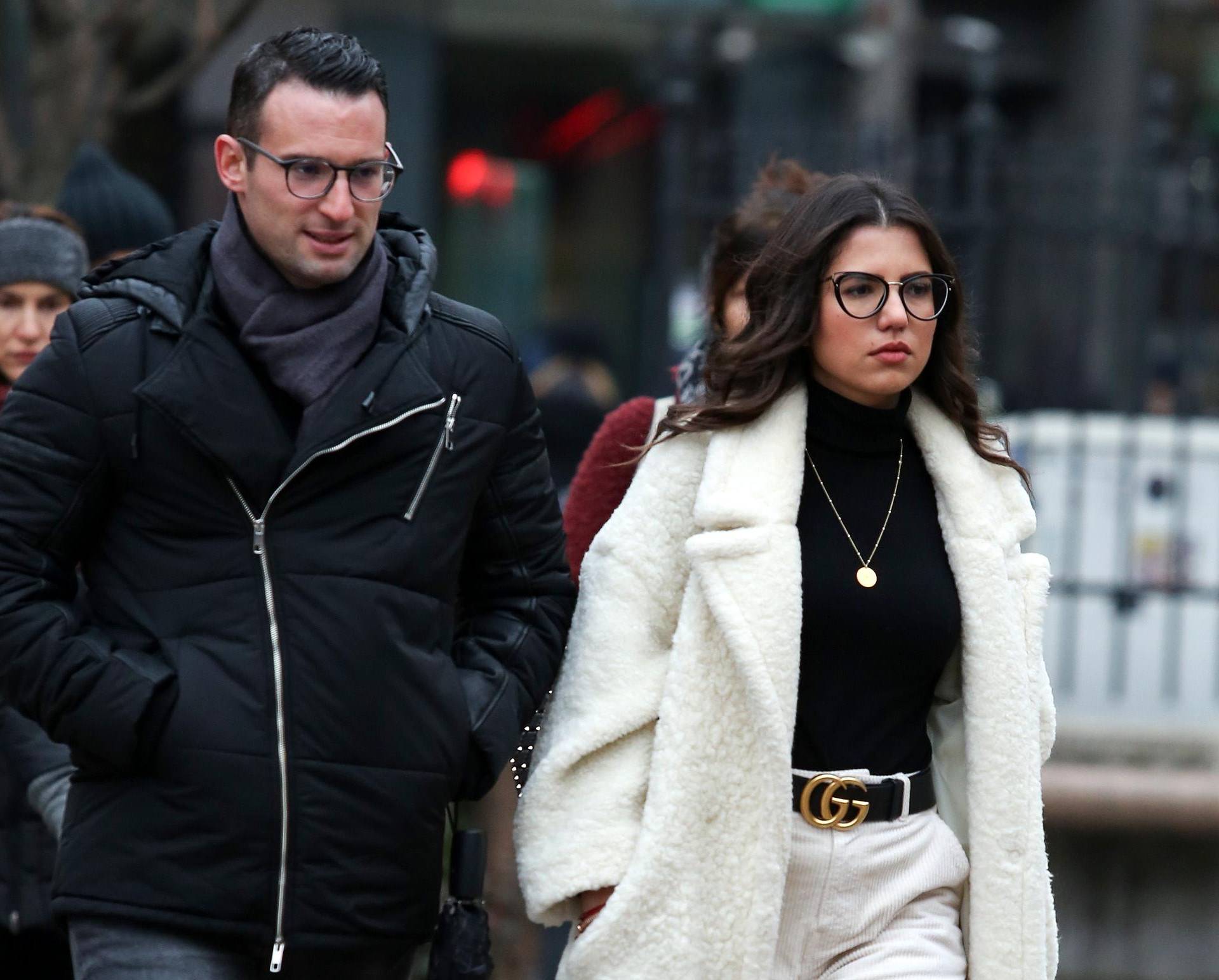 Remen poput njezinog fashionisticama je i dalje omiljen modni dodatak, a dokaz je da je logomanija i dalje hit