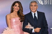 Kako jednostavno postići bubble blowout frizuru Amal Clooney, prema savjetima njezinog frizera