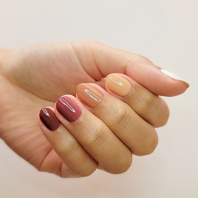 Znate li za važno pravilo skraćivanja noktiju pri manikuri kojim se koriste i u kozmetičkim salonima?