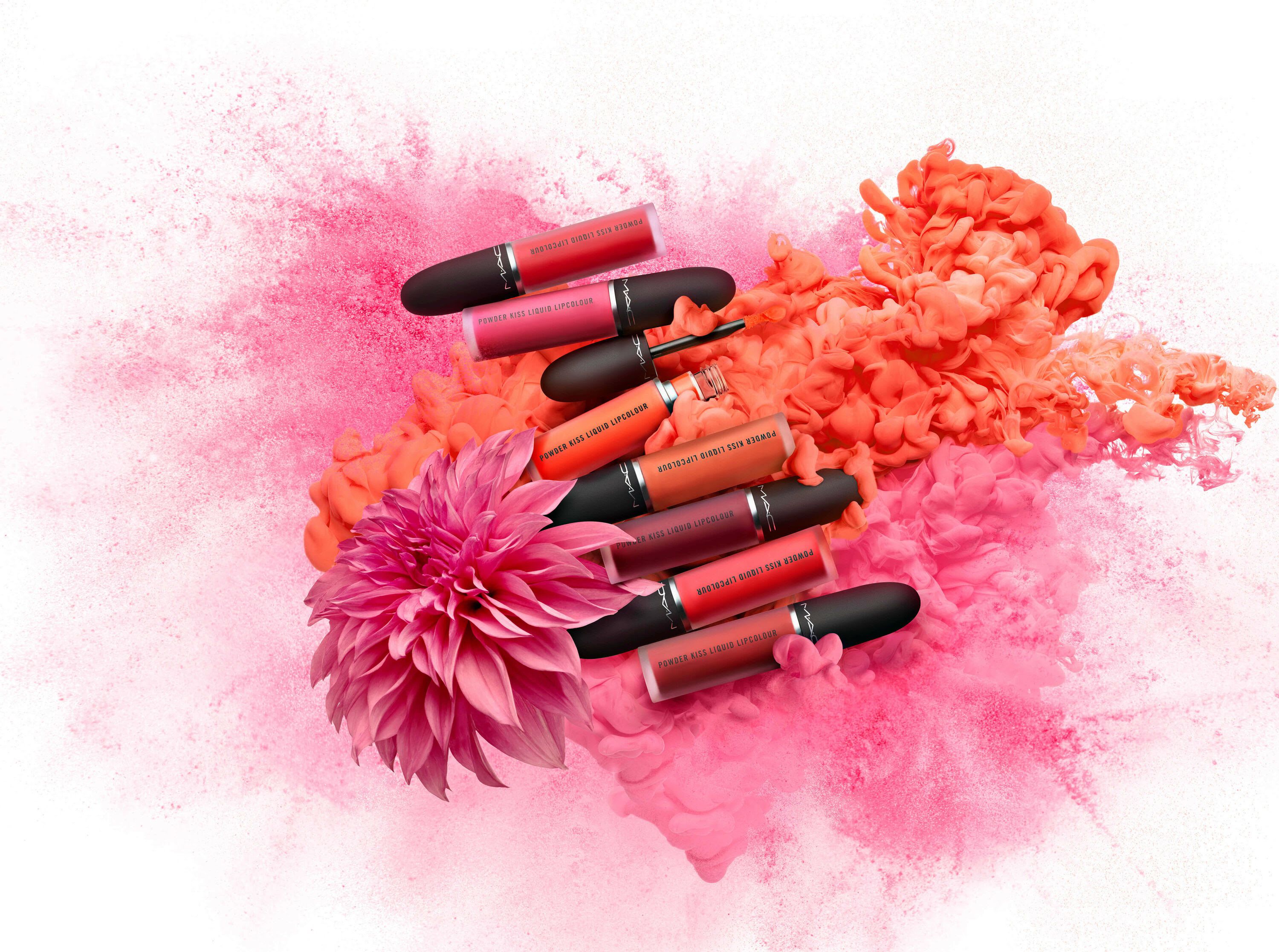 MAC predstavio novu kolekciju: Powder Kiss tekući ruževi i sjenila idealni za savršen ljetni make up