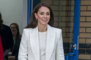 Kate Middleton oduševila u chic sakou kojeg možete pronaći u Zari i H&M-u