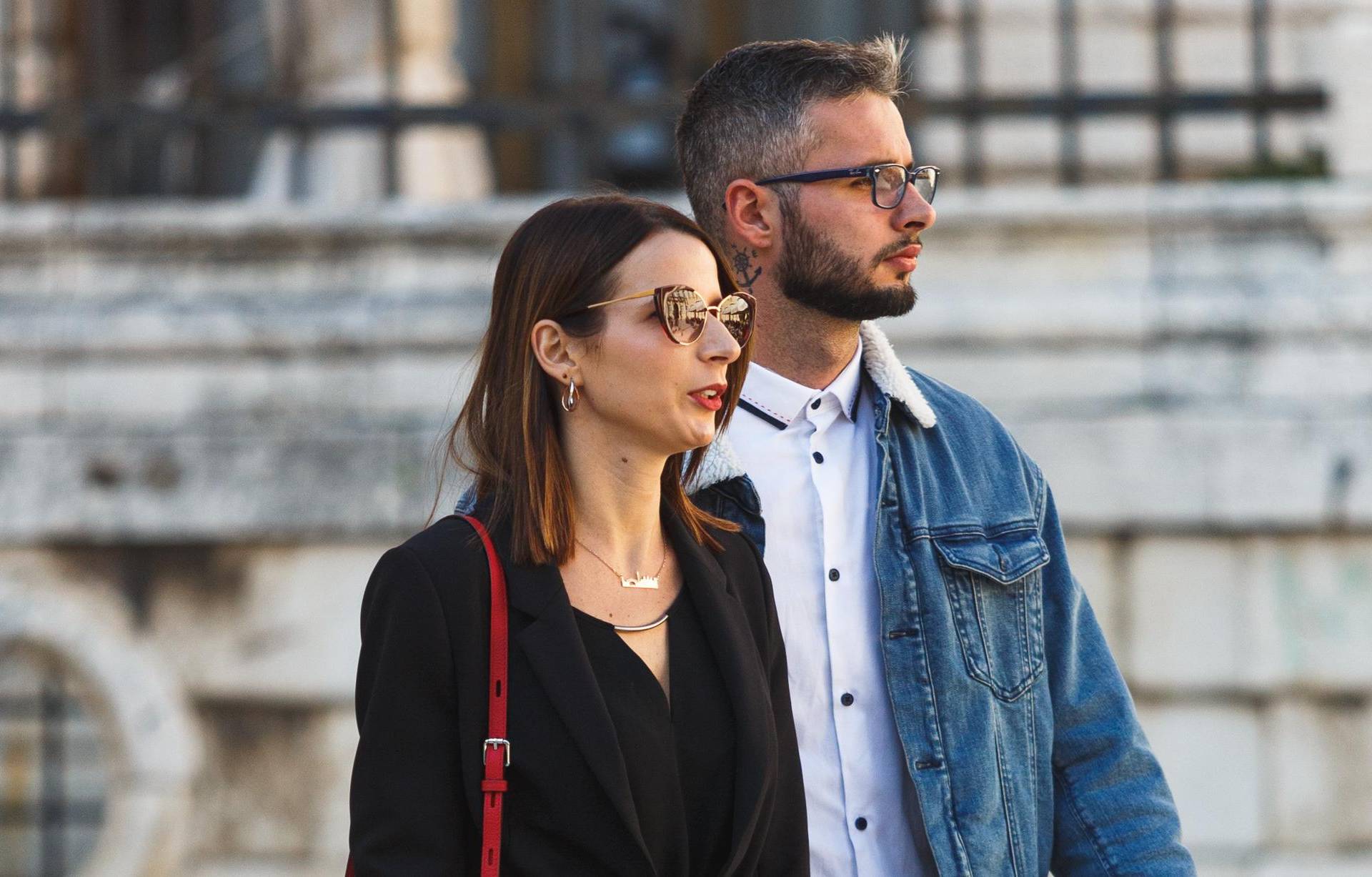 Elegancija kakvu uvijek volimo vidjeti: Stajliš dama nosi hit cipele koje bi svoje mjesto trebale naći u svakoj garderobi