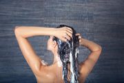 Jedna promjena u pranju ključna je za zdravu kosu punu volumena