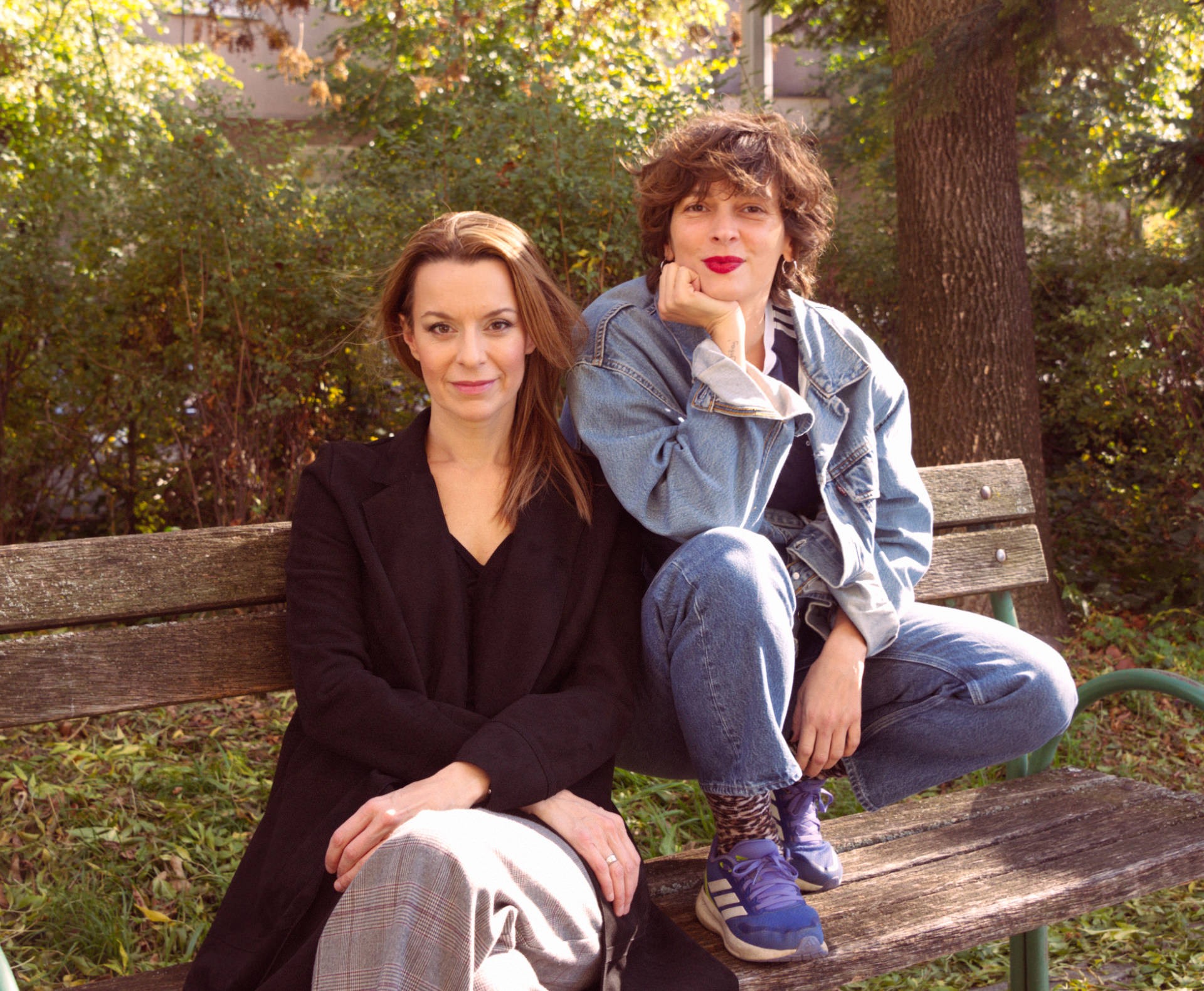 Predstava u kojoj se susreću Zdravko Mamić, PR-ovka, Tito i "Savremena žena"! Kao da je bilo nekad, kao da je bilo tu!