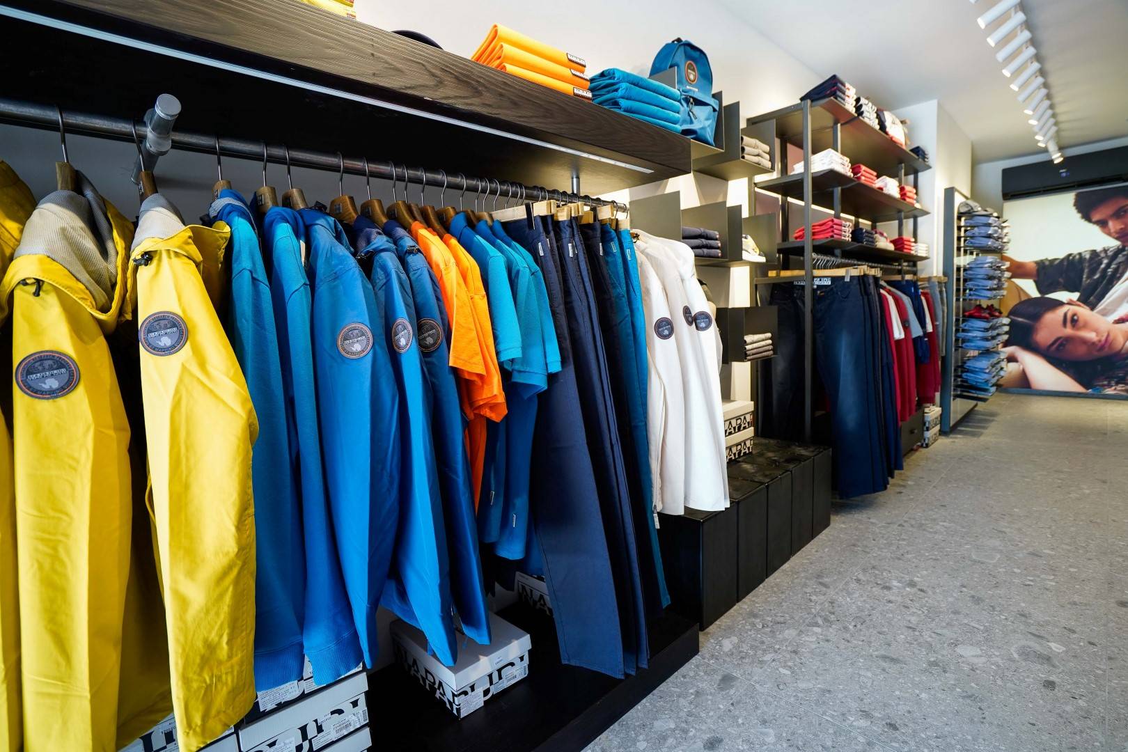 Centar Zagreba bogatiji je za oazu sportske elegancije u najluksuznijem smislu - Napapijri store