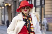 Zimska elegancija i modna odvažnost doktorice pravnih znanosti: 'Volim kombinacije bijele, crvene i zlatne'