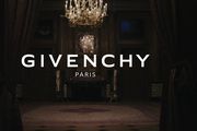 Modna kuća Givenchy opet iznenadila