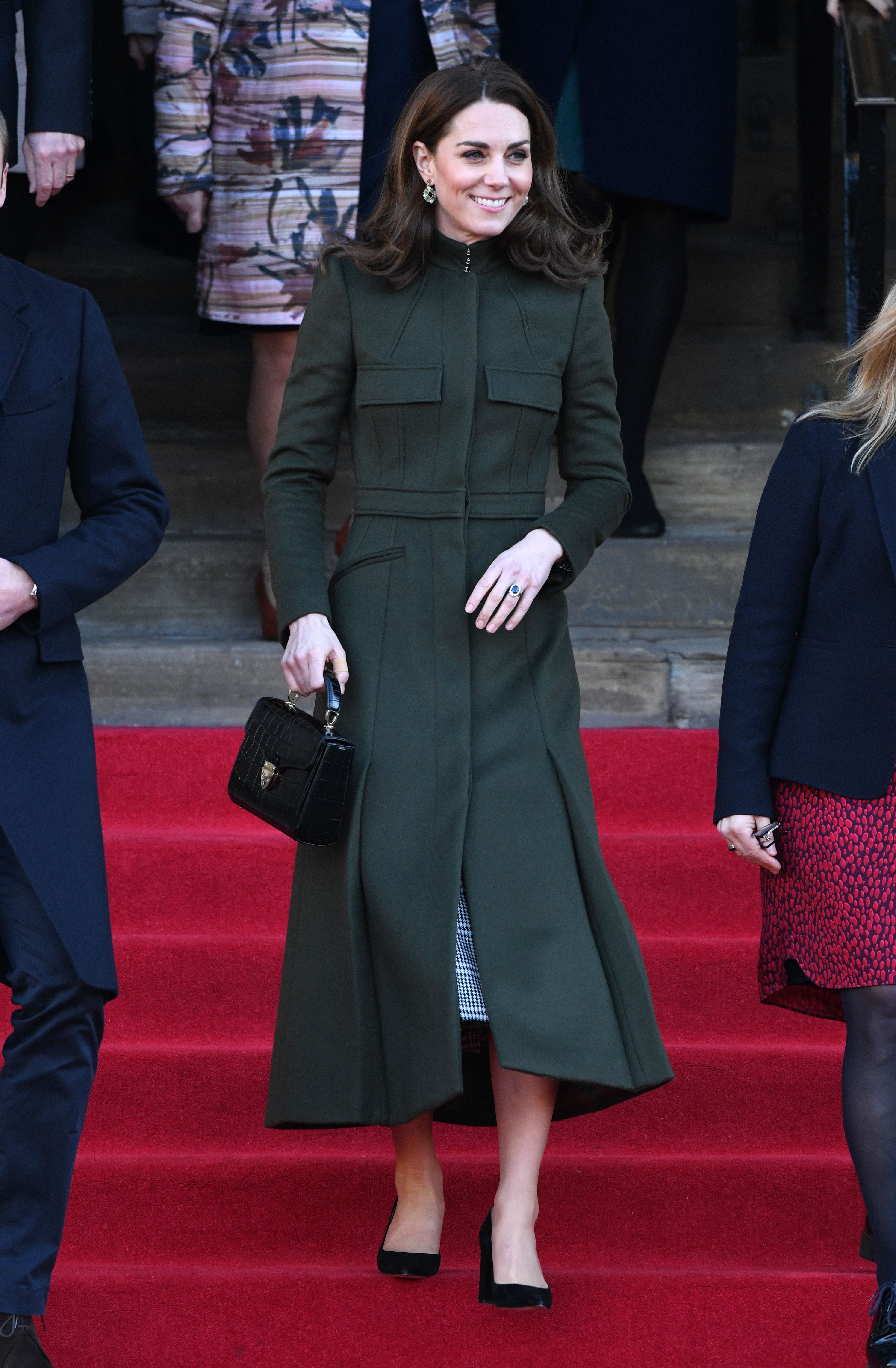 Kate Middleton zablistala u haljini koja je u Zari snižena s 90 na nevjerojatnih 16 funti!