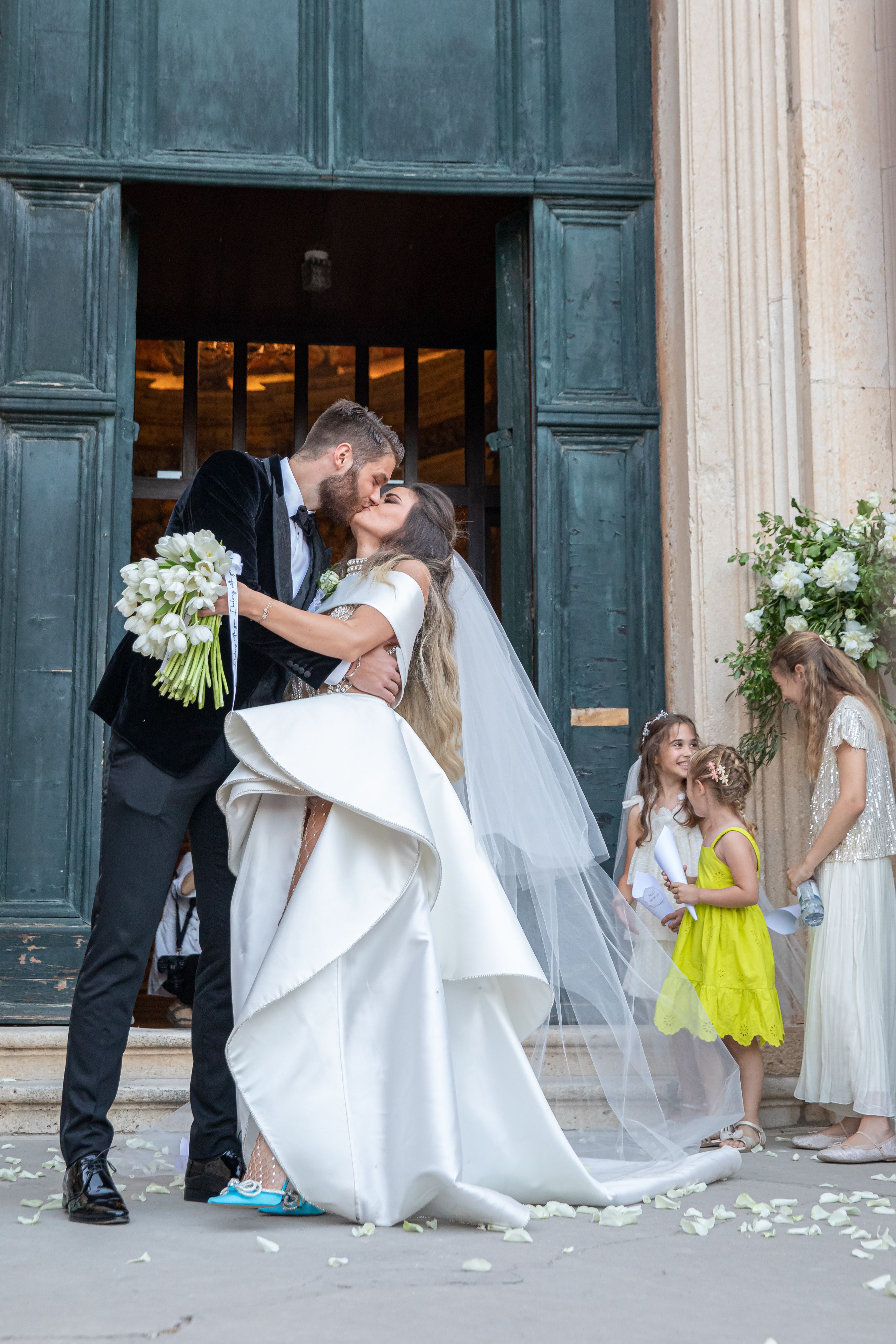 Svi pričaju o vjenčanici Adriane Ćalete-Car: Odabrala je netipičnu vjenčanicu s efektnim detaljima