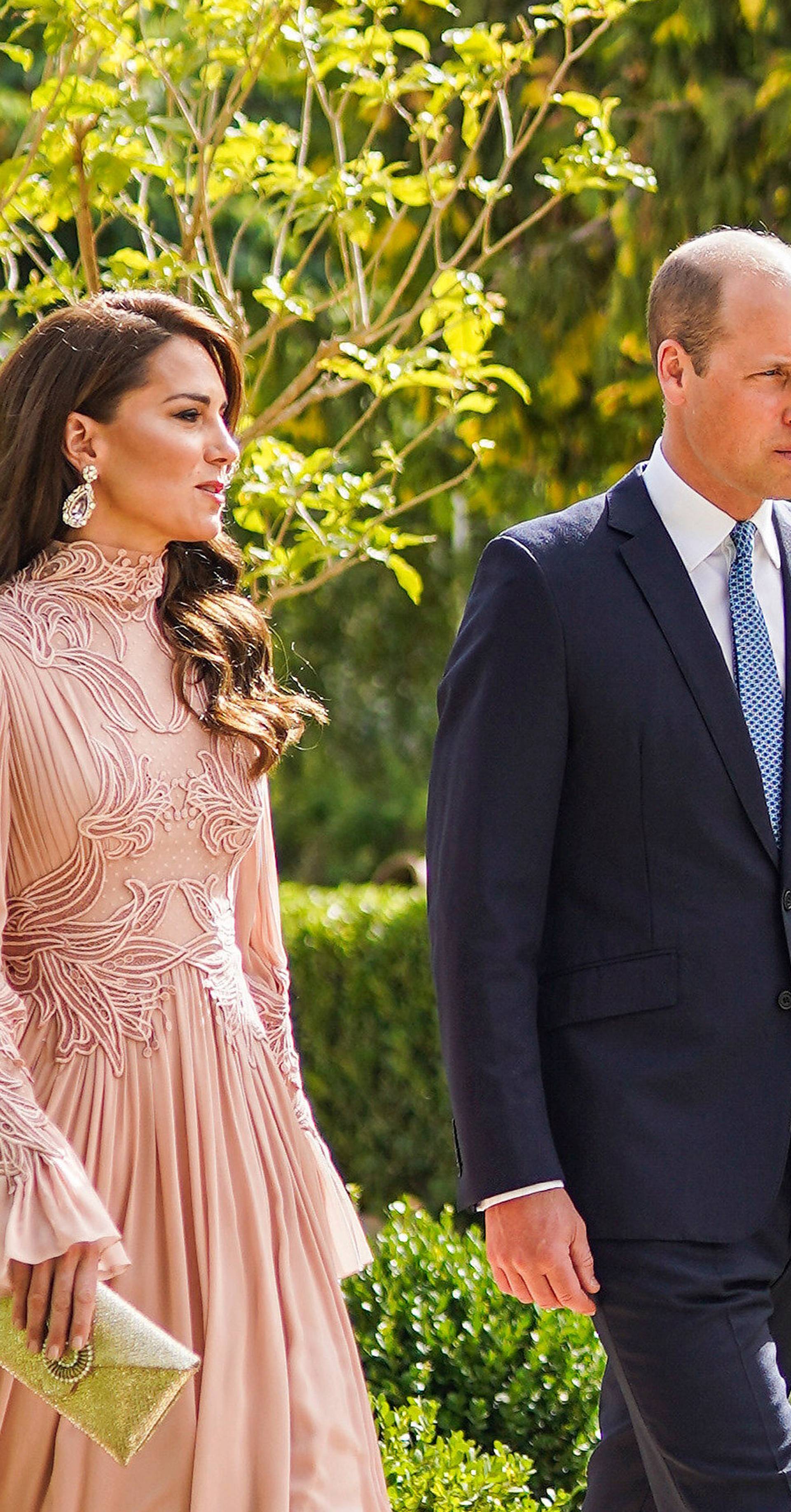 Kate Middleton kao gošća na vjenčanju oduševila u elegantnoj ružičastoj haljini s potpisom Elie Saaba