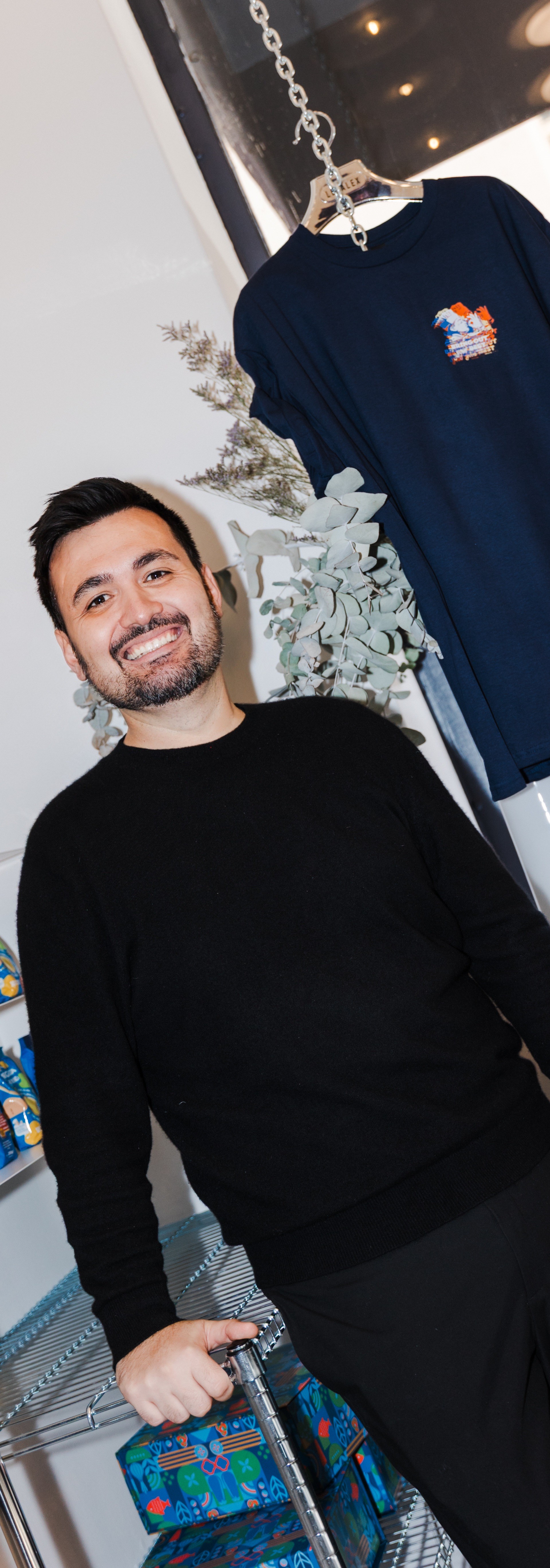 Aleksandar Šekuljica napravio merch kolekciju s motivom slavnog začina - spoj nostalgije i popularne kulture