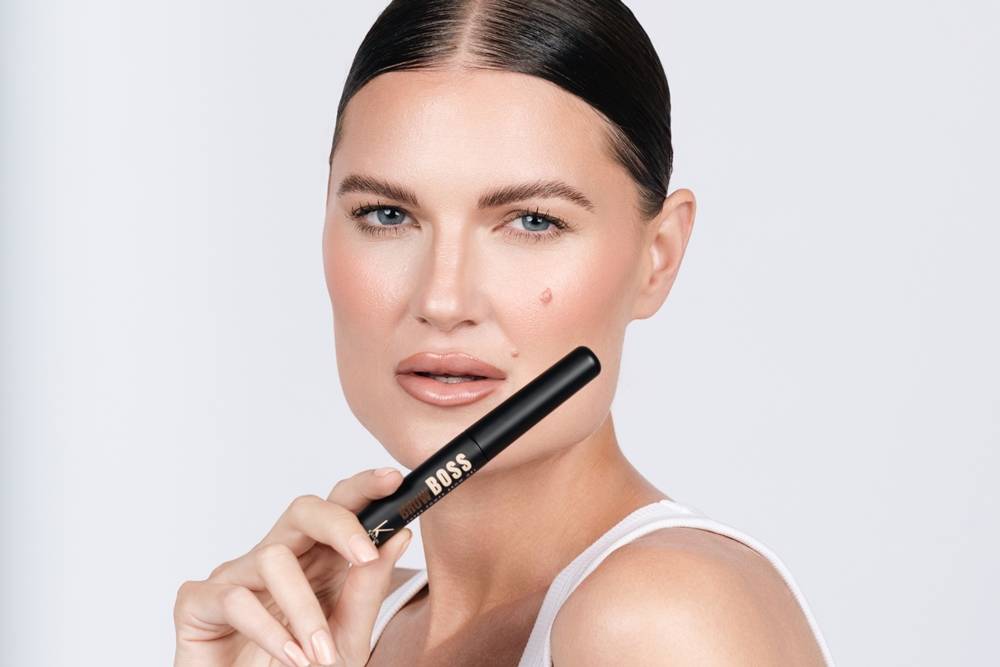 BOSS OBRVA JE STIGAO: Kallos je lansirao BROW BOSS HYBRID – revoluciju u oblikovanju obrva
