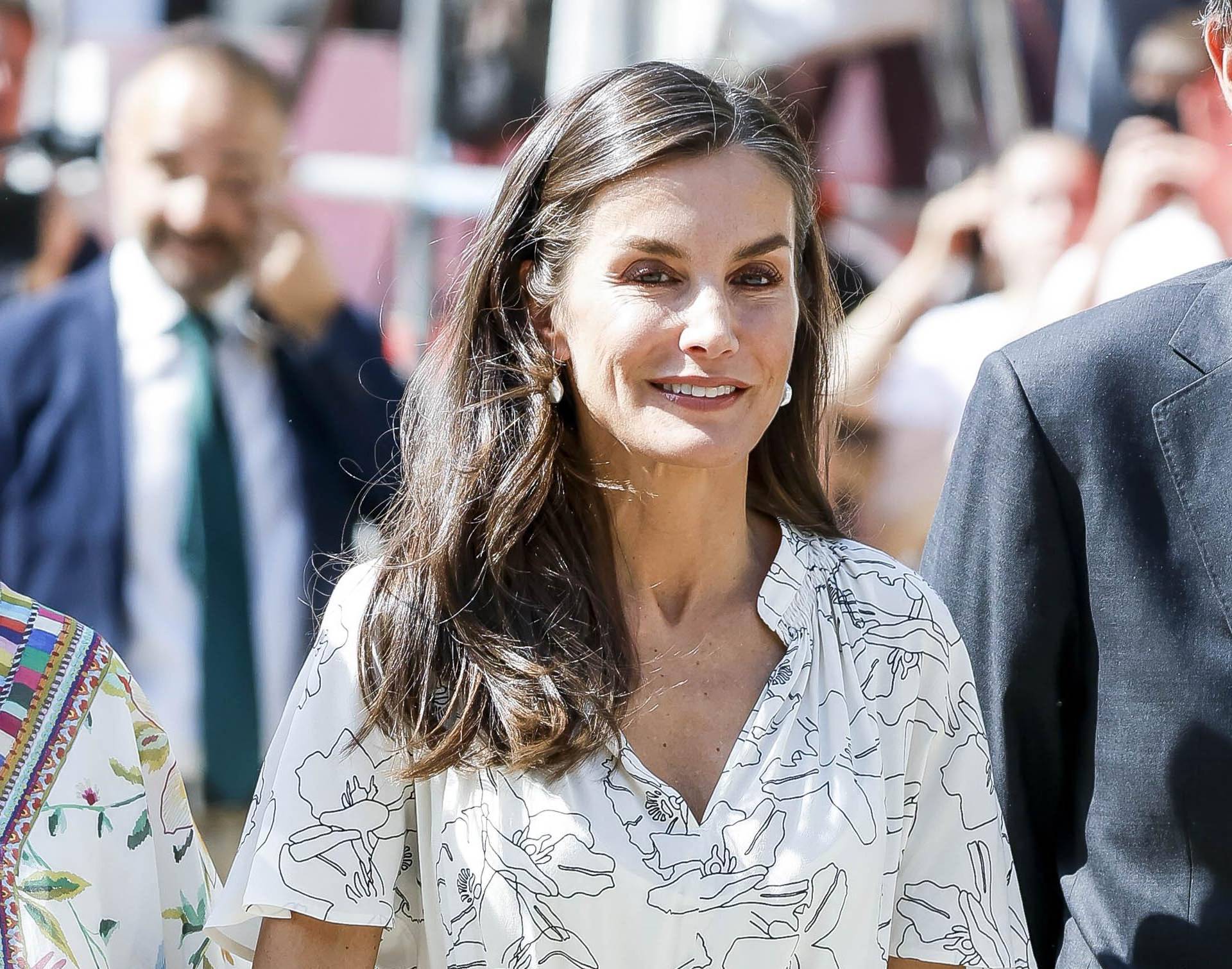 Kraljica Letizia ima savršen ljetni stajling koji ćemo rado prepisivati cijele sezone