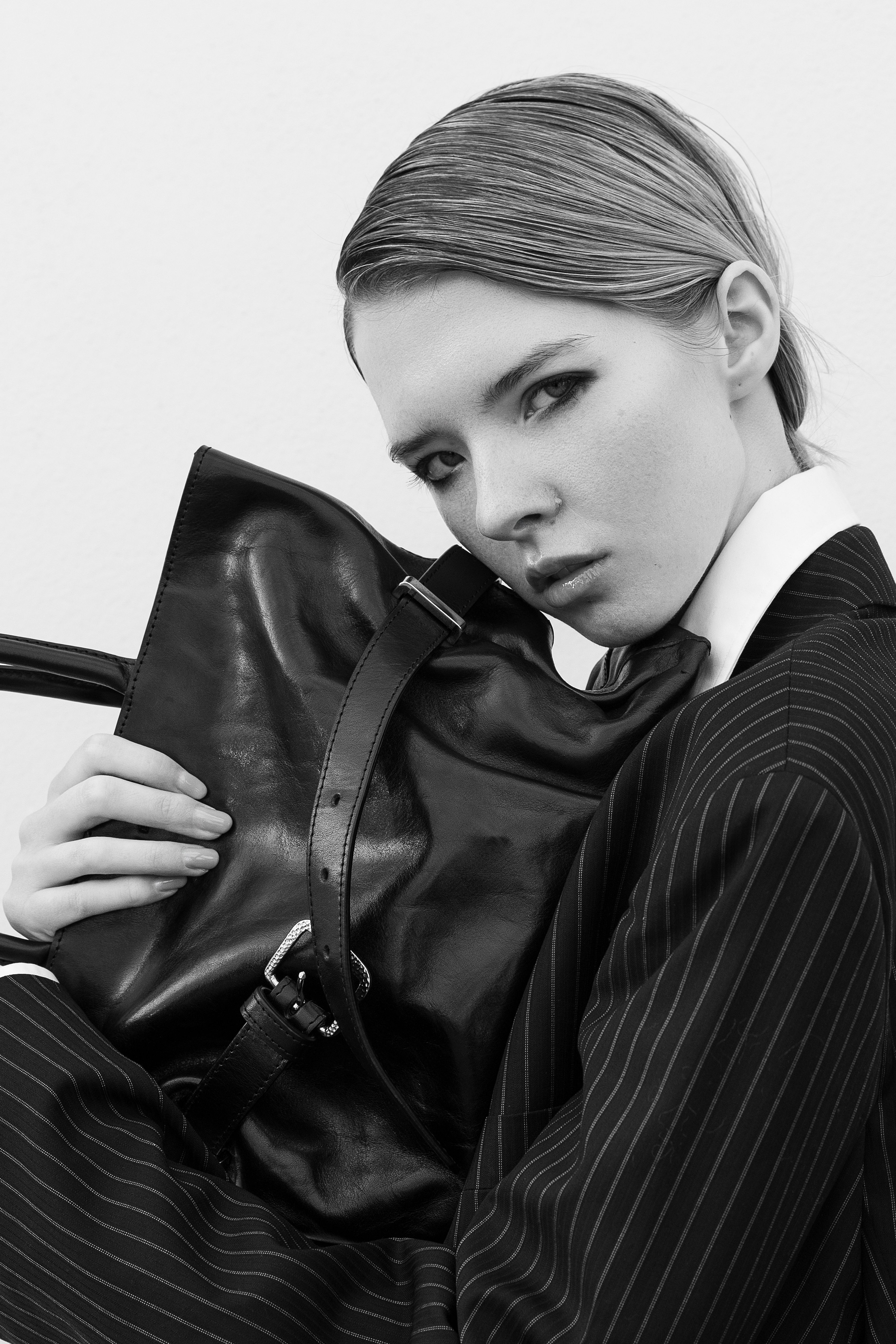 Domaća dizajnerica Mirjam Krajina predstavlja novu kolekciju kožnih torbi 'Good girl or Bad girl'