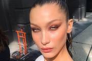 "Wet look" neće se svidjeti svima, ali za ljeto je - savršen!