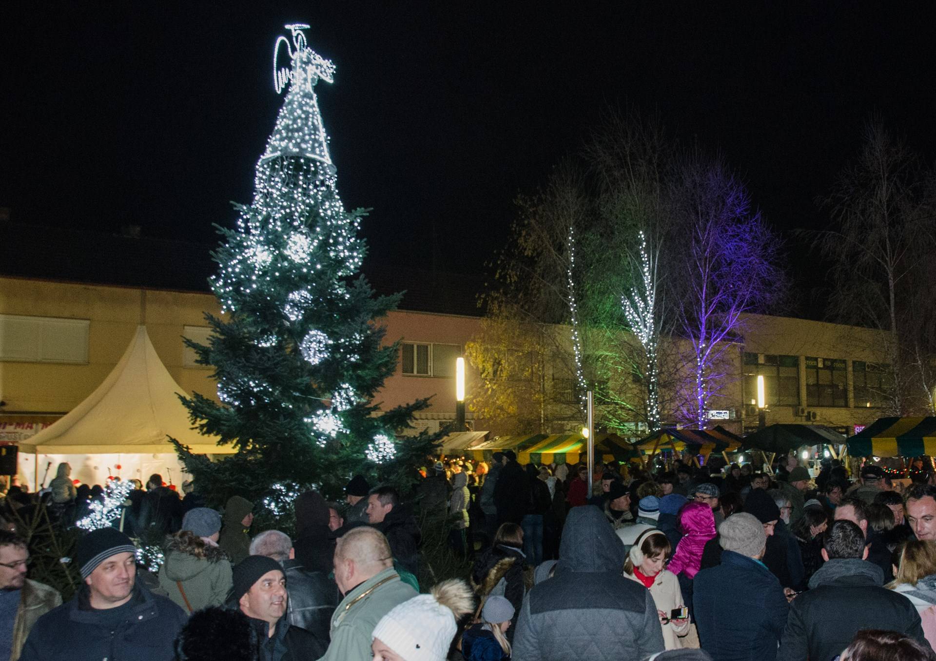 Romantične vožnje kočijama, klizanje, humanitarni gastro show i veliki koncerti