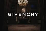 Modna kuća Givenchy opet iznenadila