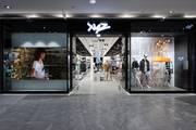 XYZ FASHION STORE zajedno s poznatim osobama otvorio vrata prvim kupcima u Austriji