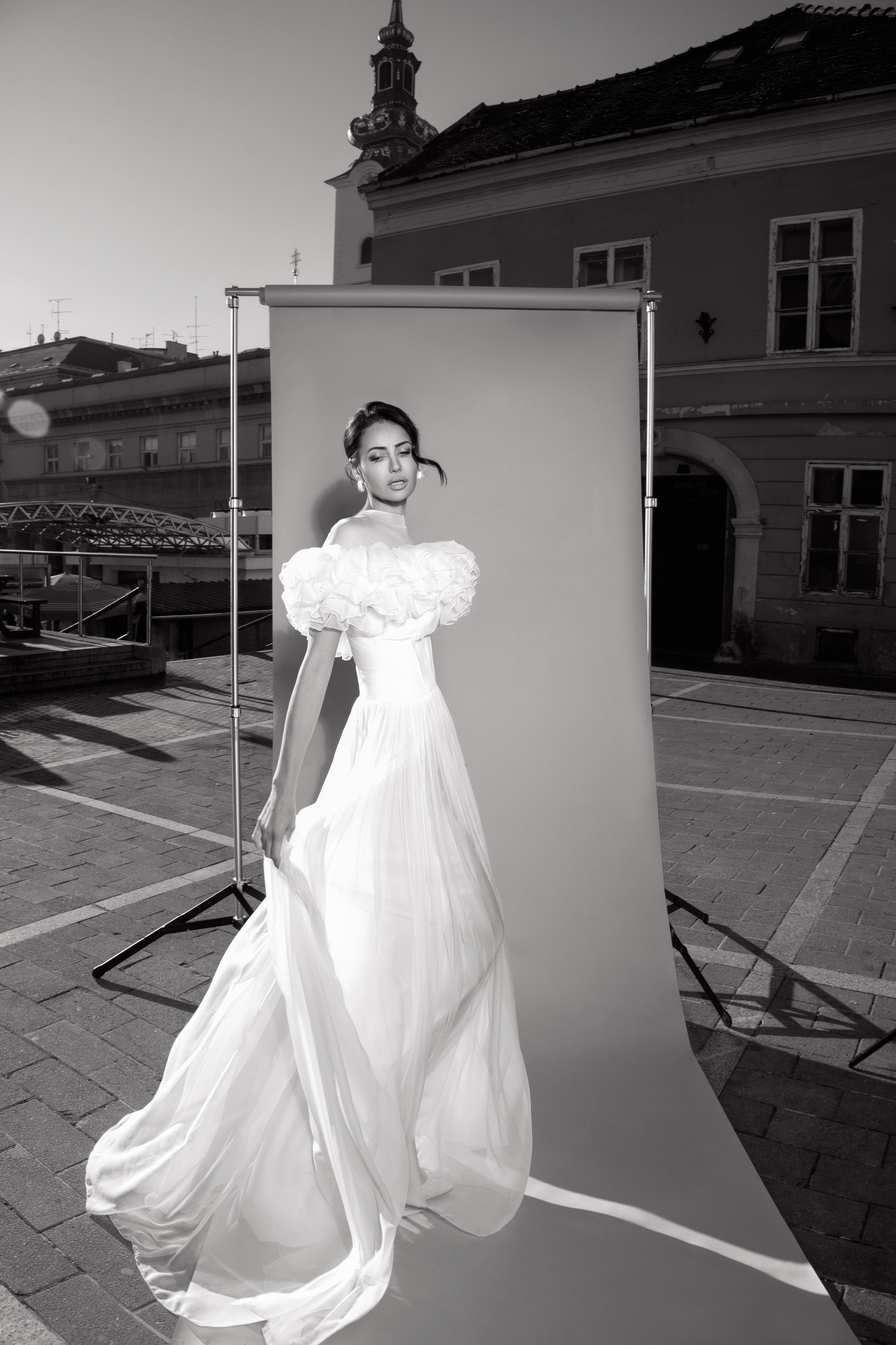 Kako izgleda bezvremenska profinjenost pretočena u najljepše modele custom made vjenčanica - odgovor donosi Mia Couture