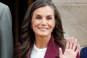 Kraljica Letizia ponovno briljira: Nosi genijalno odijelo koje ćemo rado prepisati ovih toplih dana