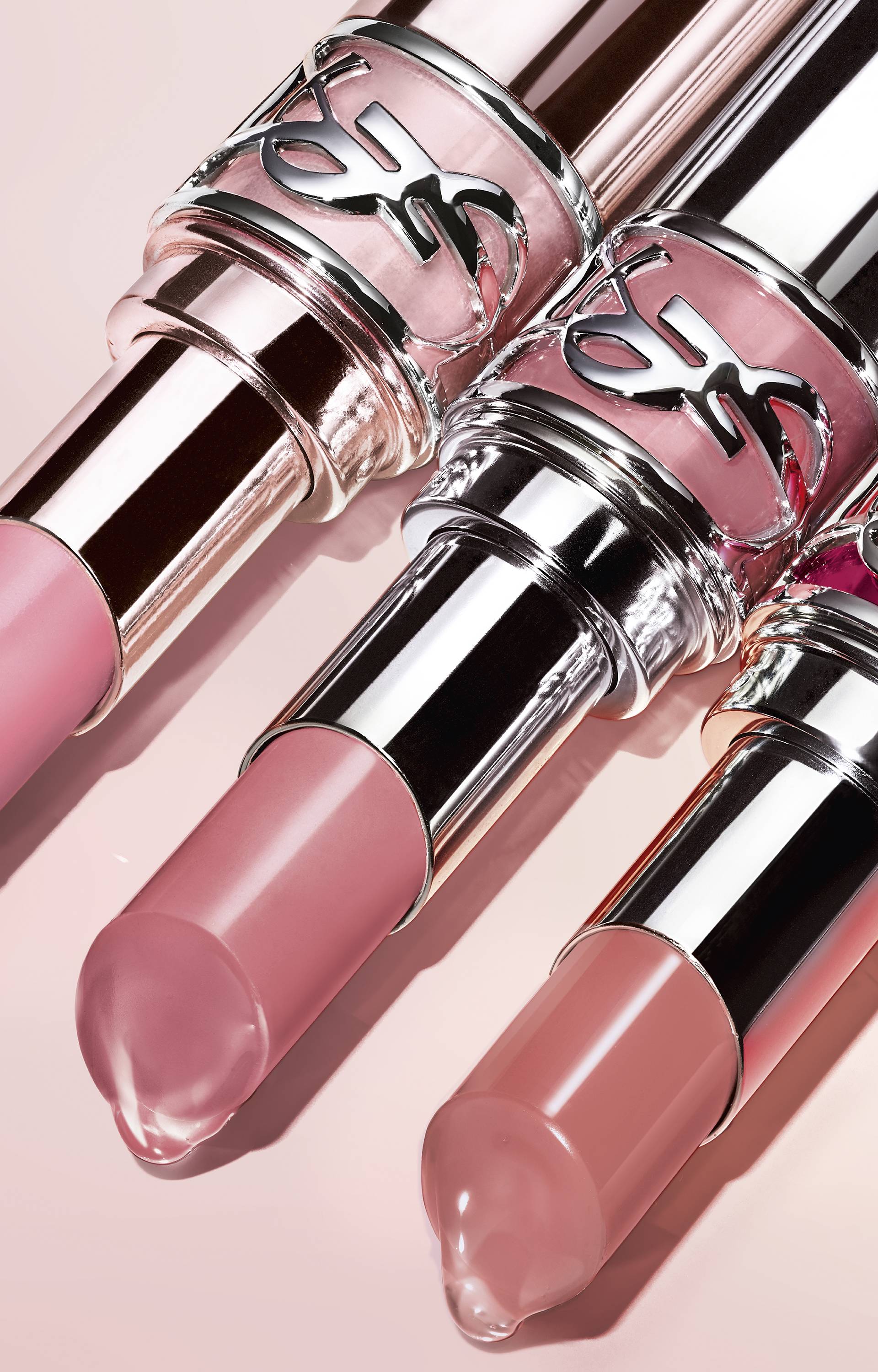 Yves Saint Laurent beauty predstavlja novu Loveshine kolekciju te Dua Lipu kao novu globalnu make-up ambasadoricu