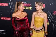 Gigi Hadid i Blake Lively u odvažnim kombinacijama zasjale su na premijeri novog Deadpool filma