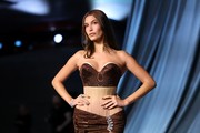 Cat eye nokti hit su ove jeseni: Manikura je zaludila TikTok, a isufrala ju je i Hailey Bieber