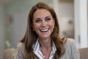 Kate Middleton oduševila u casual chic izdanju: Savršen spoj funkcionalnosti i profinjenosti