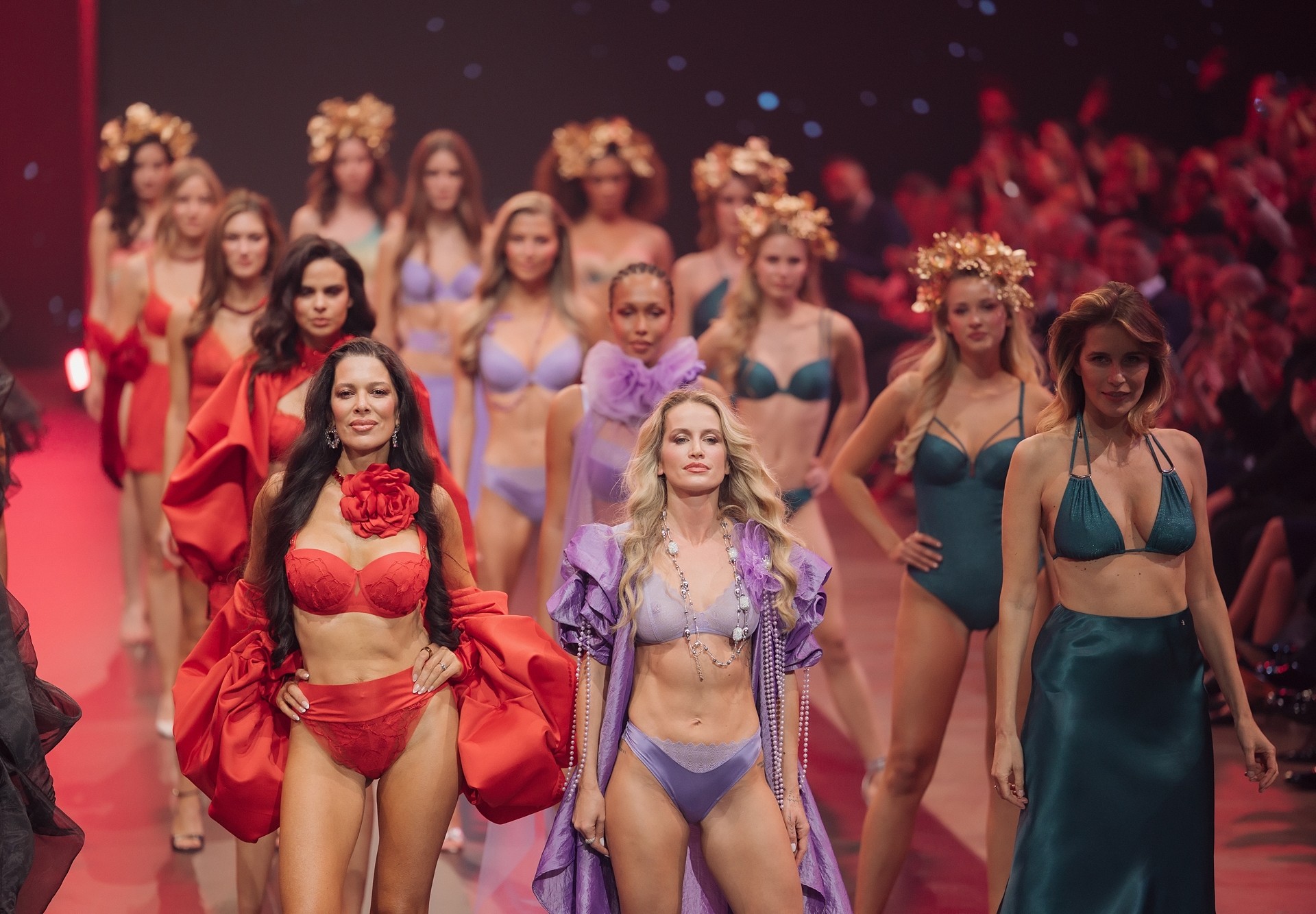 Lisca obilježila 70 godina spektakularnom revijom koja je očarala Ljubljanu i međunarodnu publiku