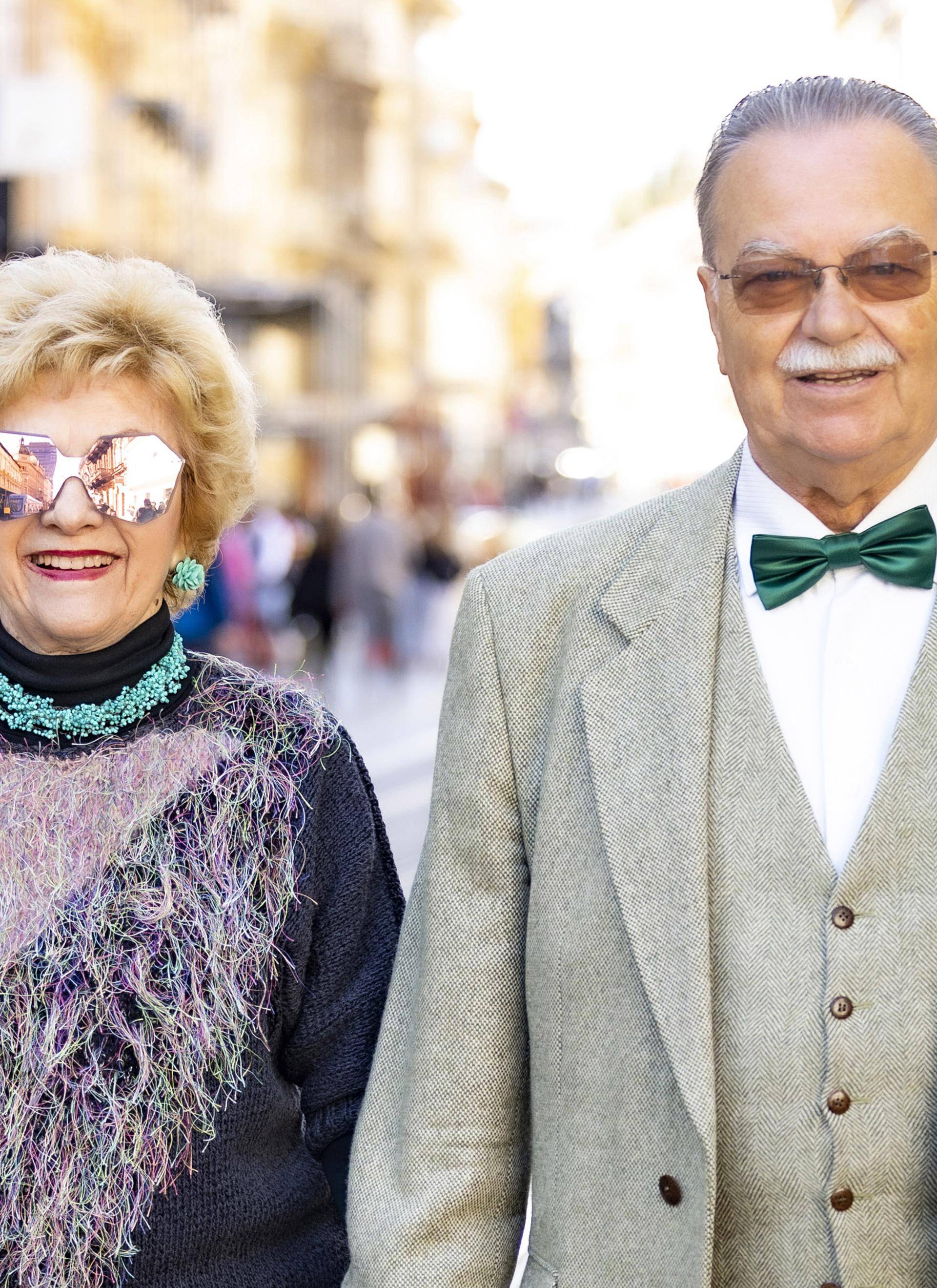 Ponovno nam je pozirao omiljeni par: Vole se srediti za špicu i biti u skladu jedan s drugim